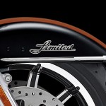 Nuevos emblemas en el guardabarros y el depósito Cantabria Harley-Davidson