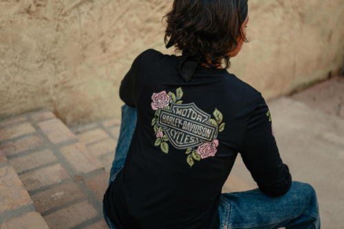 Camiseta Mujer Harley-Davidson® Woman Rose & Thorn Bling Long Sleeve Top - Negro - Imagen 4