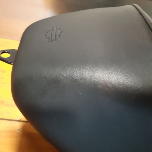 Asiento Individual Cafe Racer Harley-Davidson® Cafe Solo Rider Seat - Sportster - Usado - Imagen 6