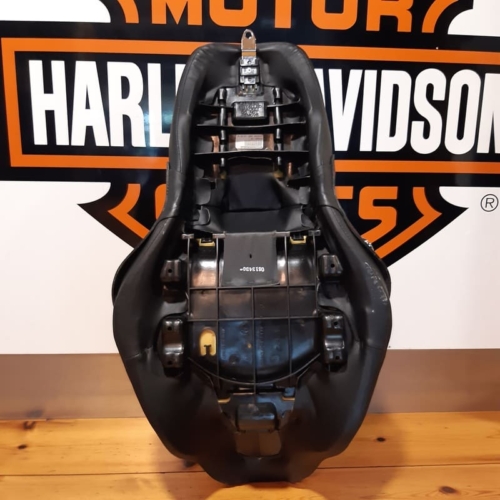 Asiento Biplaza OEM Harley-Davidson® - Touring - Usado - Imagen 12