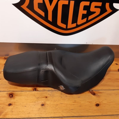 Asiento Biplaza OEM Harley-Davidson® - Touring - Usado - Imagen 2