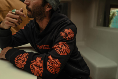 Sudadera Hombre Harley-Davidson® Men Essential Bar & Shield Pullover Hoodie - Negro - Imagen 3